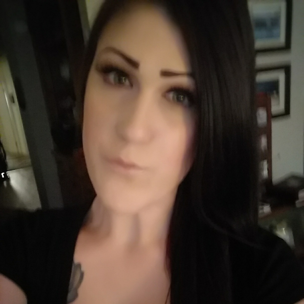 Meet your Posher, Sloan lee